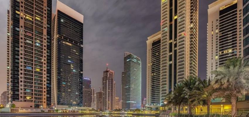 Jumeirah Lake Towers (JLT) Jumeirah Lake Towers (JLT)